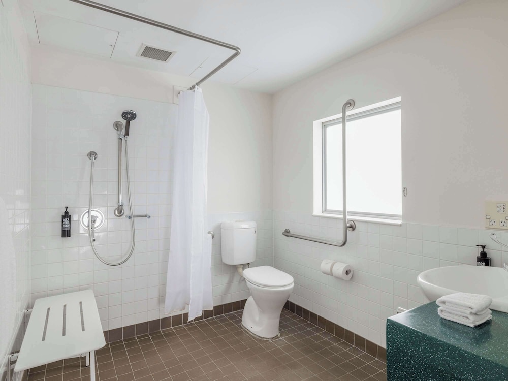 ibis sydney olympic park