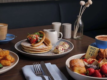 ibis sydney olympic park