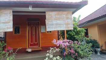 spot on 93524 bagas homestay
