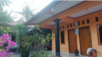spot on 93524 bagas homestay