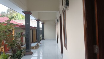 spot on 93524 bagas homestay