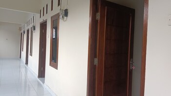 spot on 93524 bagas homestay