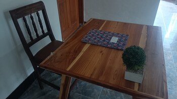 spot on 93524 bagas homestay