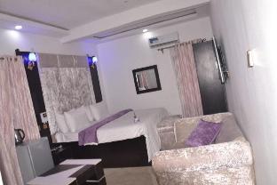 rizz park hotel and event center