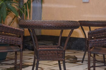 best point group zanzibar