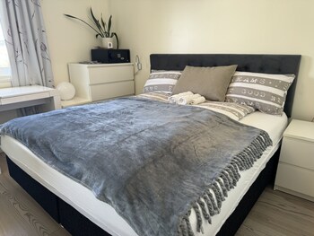 just like home bed and spa