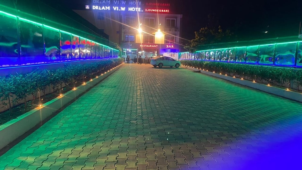 dream view hotel