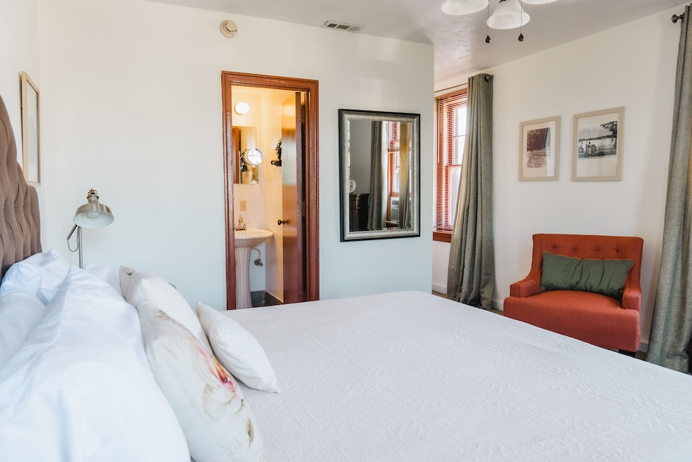 general denver hotel