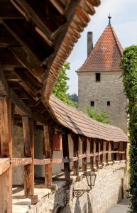 engelwirt hotel and apartments