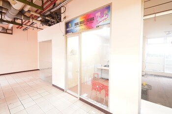 spot on 93555 triple n homestay