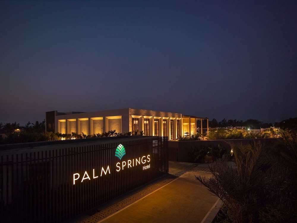 palm springs resort