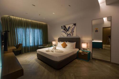 palm springs resort