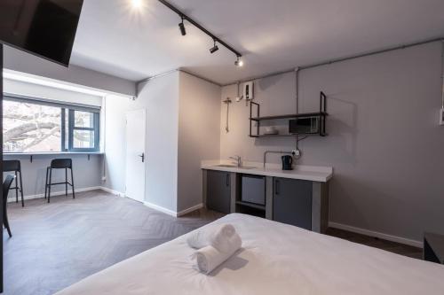 inn and out plus