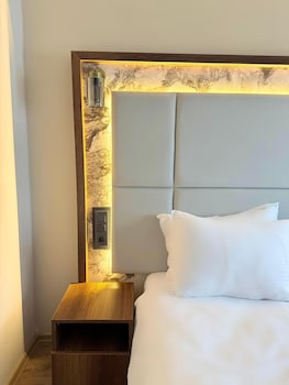 the yali konak hotel izmir