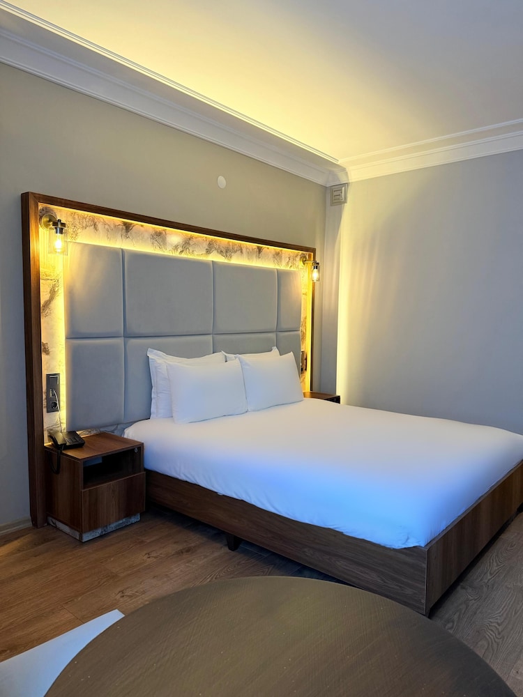 the yali konak hotel izmir