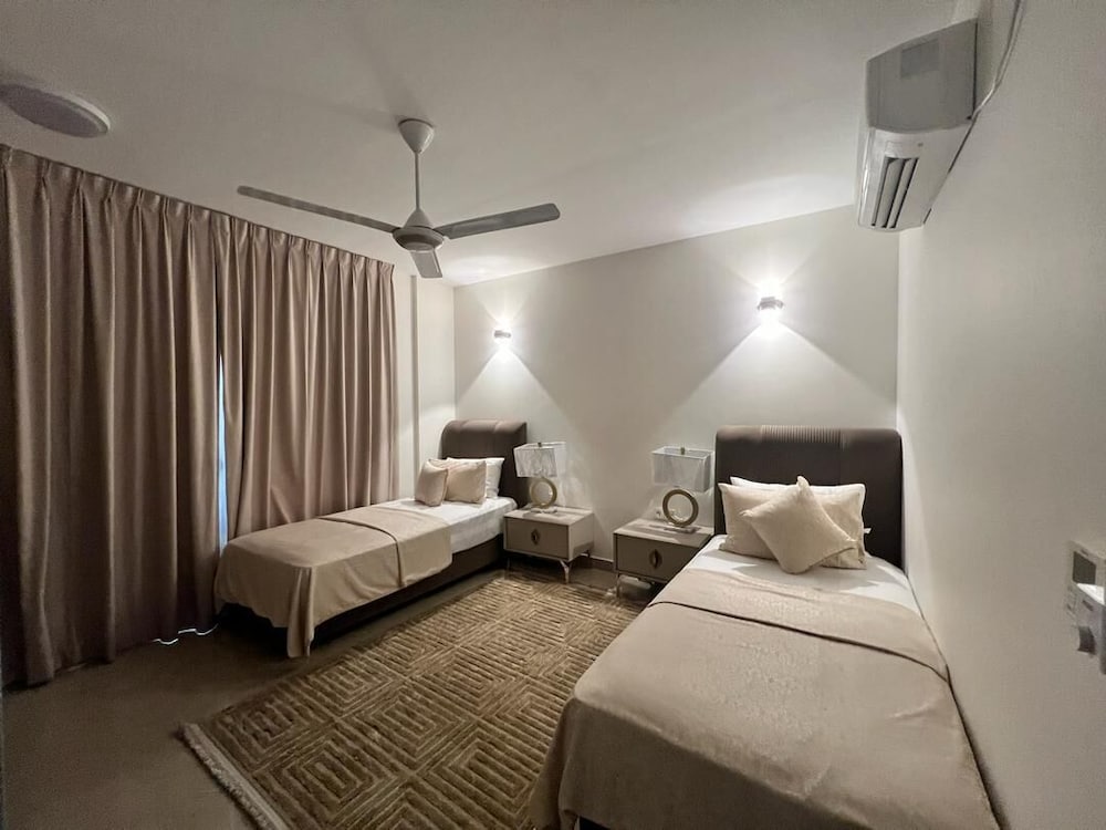 waafi la corniche residence