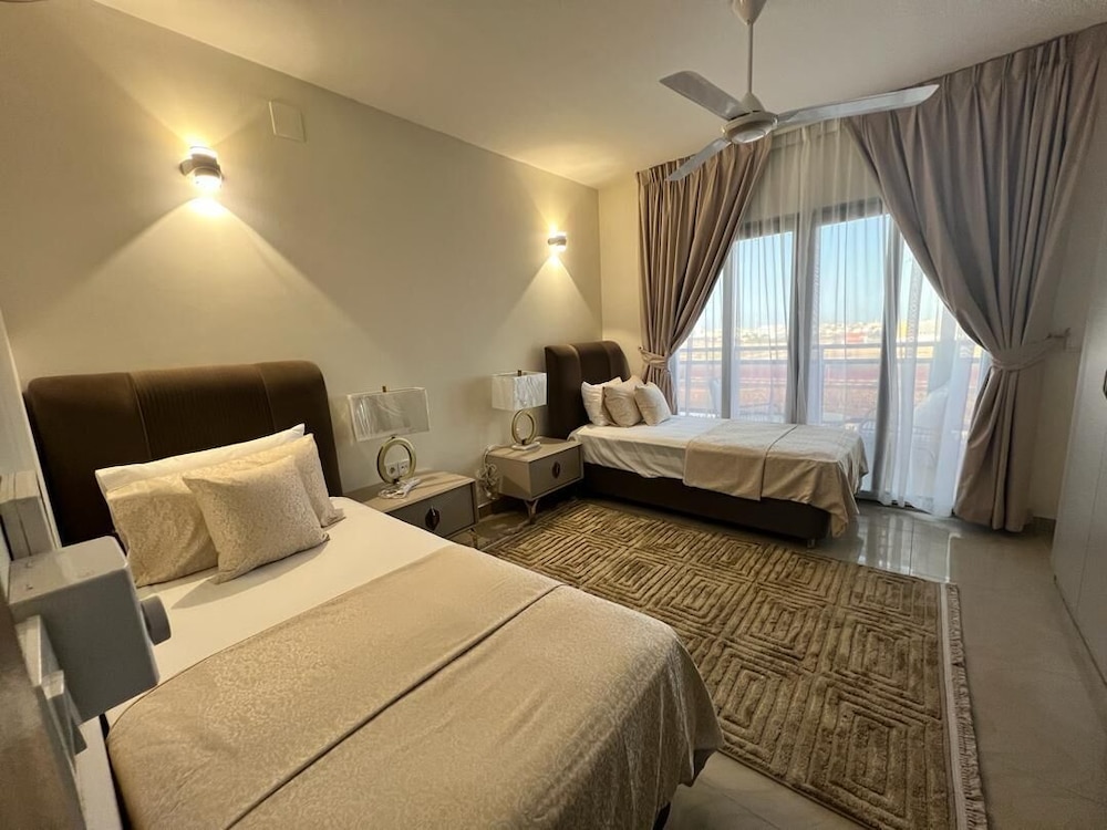 waafi la corniche residence