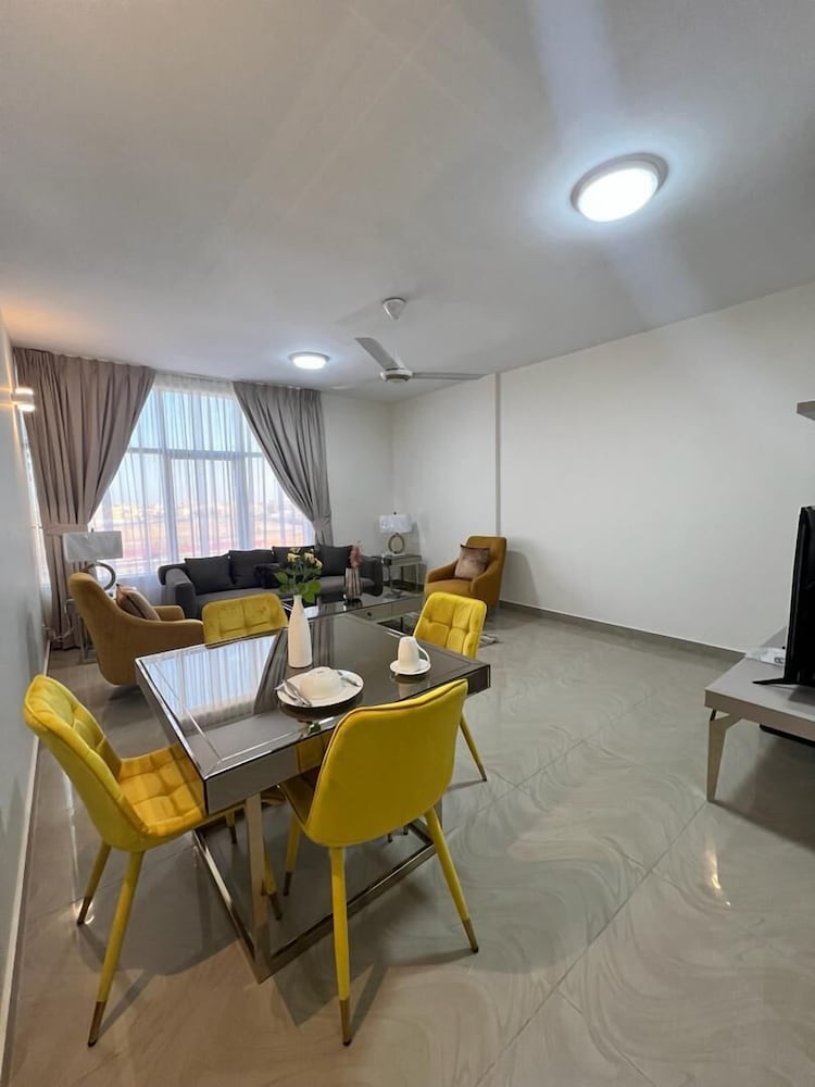 waafi la corniche residence