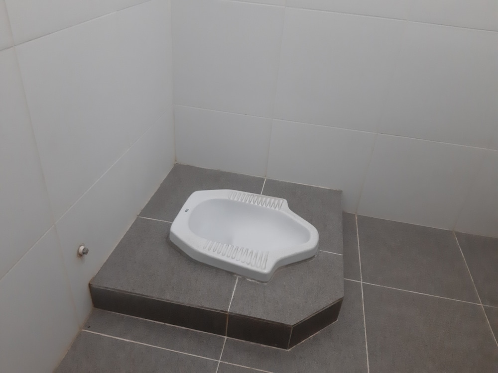 spot on 93612 kencana homestay syariah near masjid al barokah kanyuran