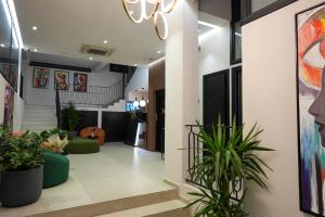 le m hotel