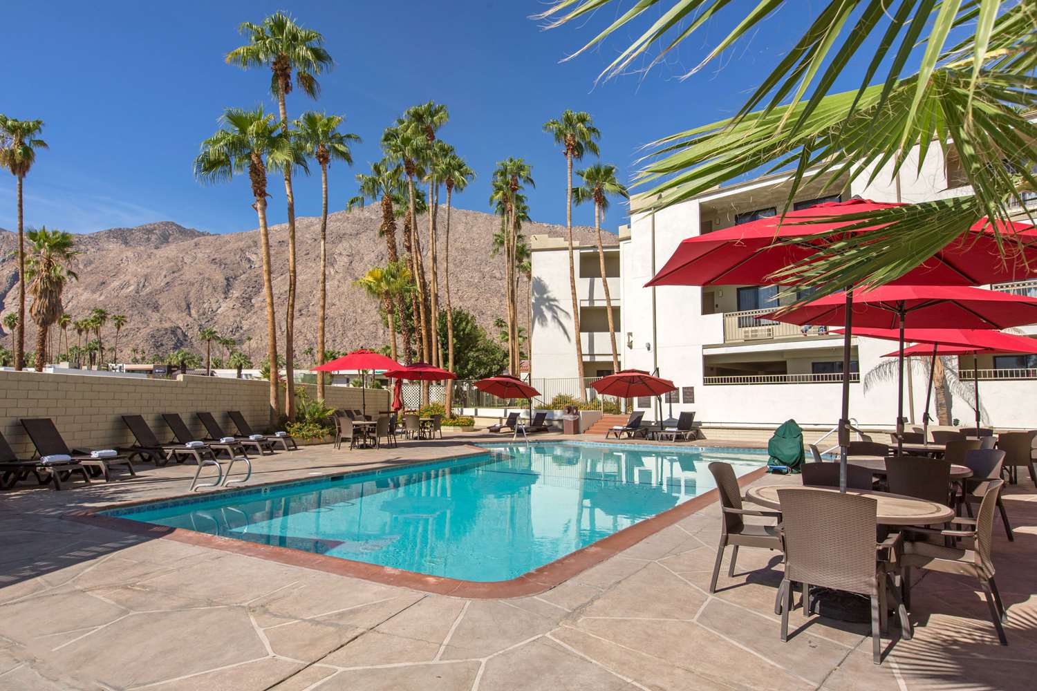 the dunes hotel