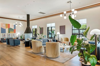 The Dunes Hotel,,3 star
