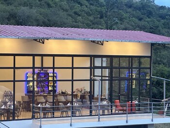 miski samay domo boutique