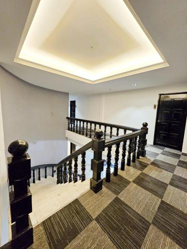 luna hotel by moonknight
