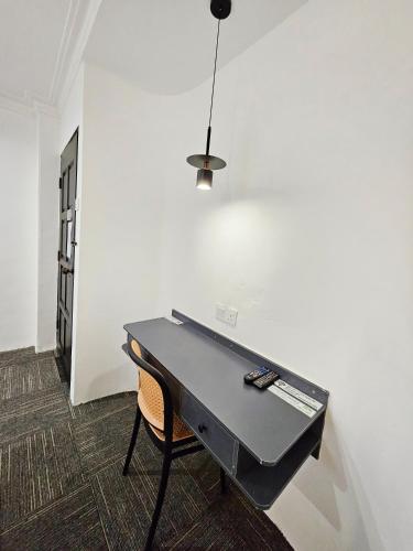 luna hotel by moonknight