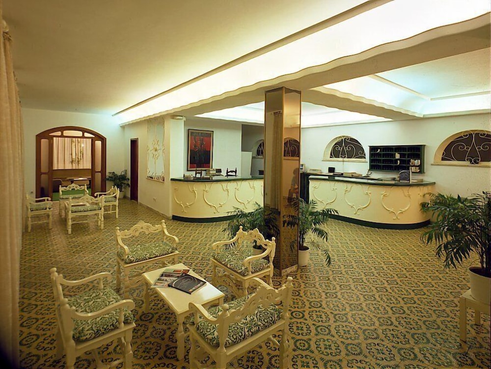 hotel lido mediterranee
