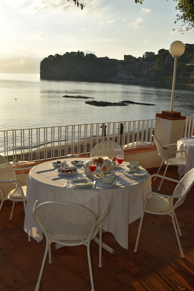 hotel lido mediterranee