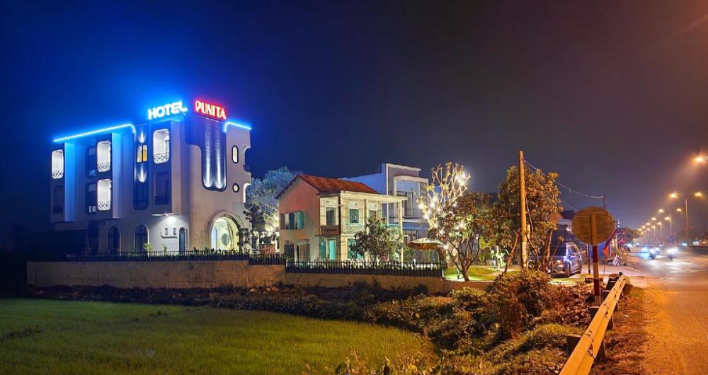 punita hotel
