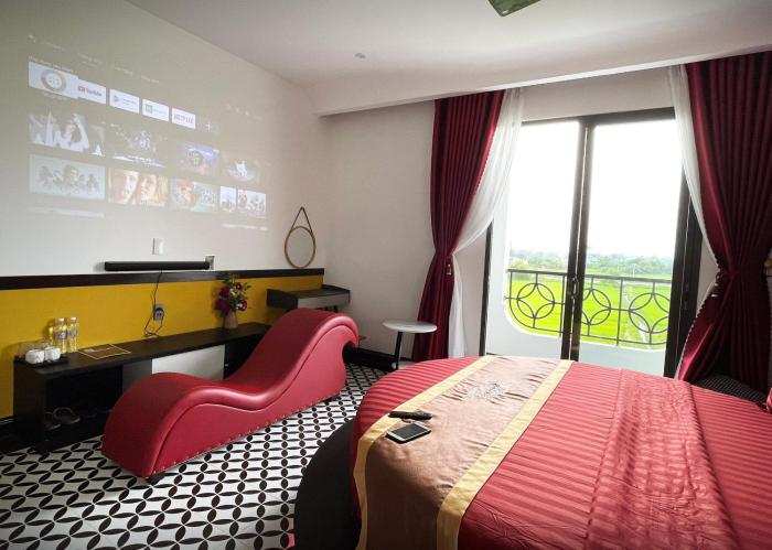 punita hotel