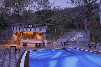 essentia luxury resort and spa udaipur