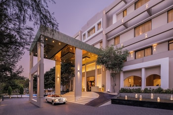 essentia luxury resort and spa udaipur