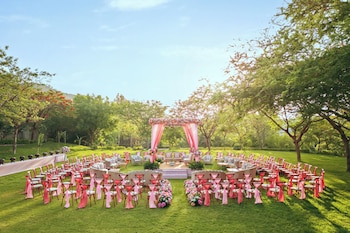 essentia luxury resort and spa udaipur