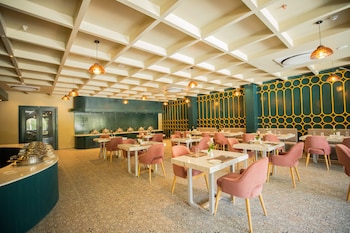 essentia luxury resort and spa udaipur