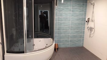 hotelli artjarvi alpago oy