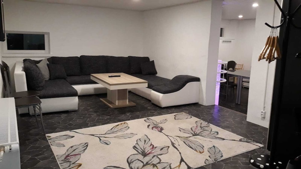 hotelli artjarvi alpago oy