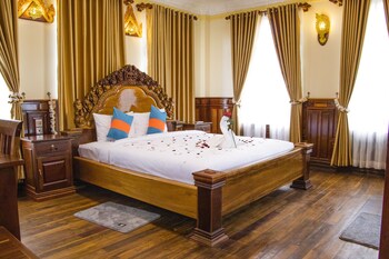 puok hotel and resort