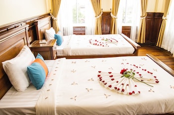 puok hotel and resort