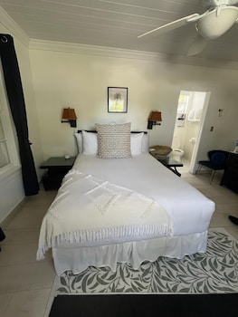 runaway hill inn