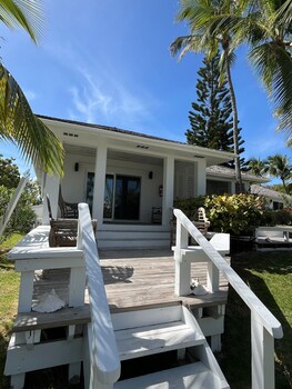 runaway hill inn