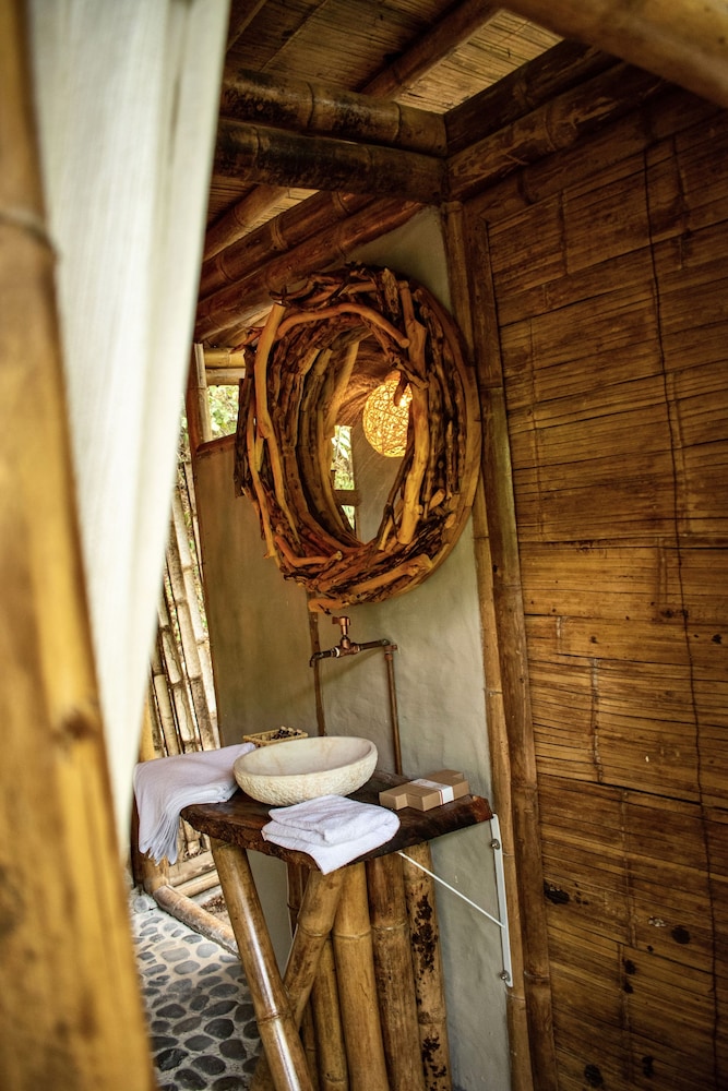poincos eco hotel
