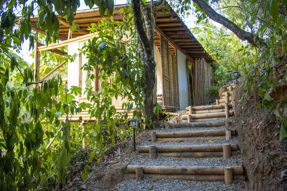 poincos eco hotel