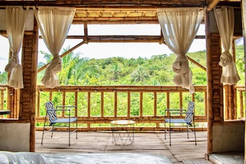 poincos eco hotel