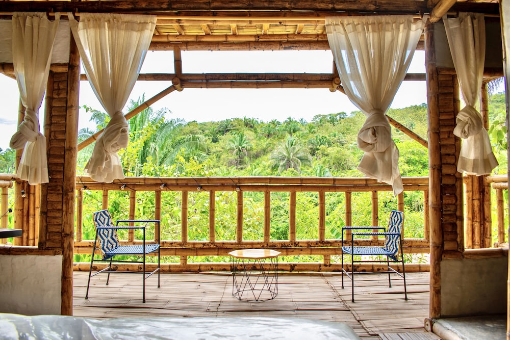 poincos eco hotel