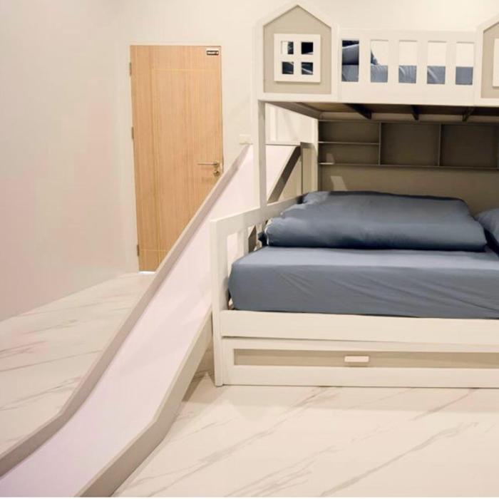 np pool villa hua hin