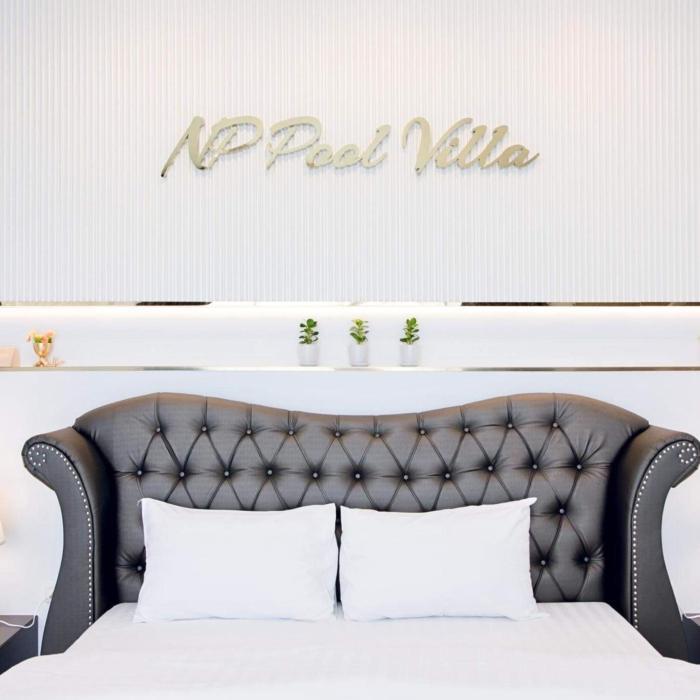 np pool villa hua hin