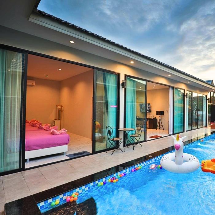 np pool villa hua hin